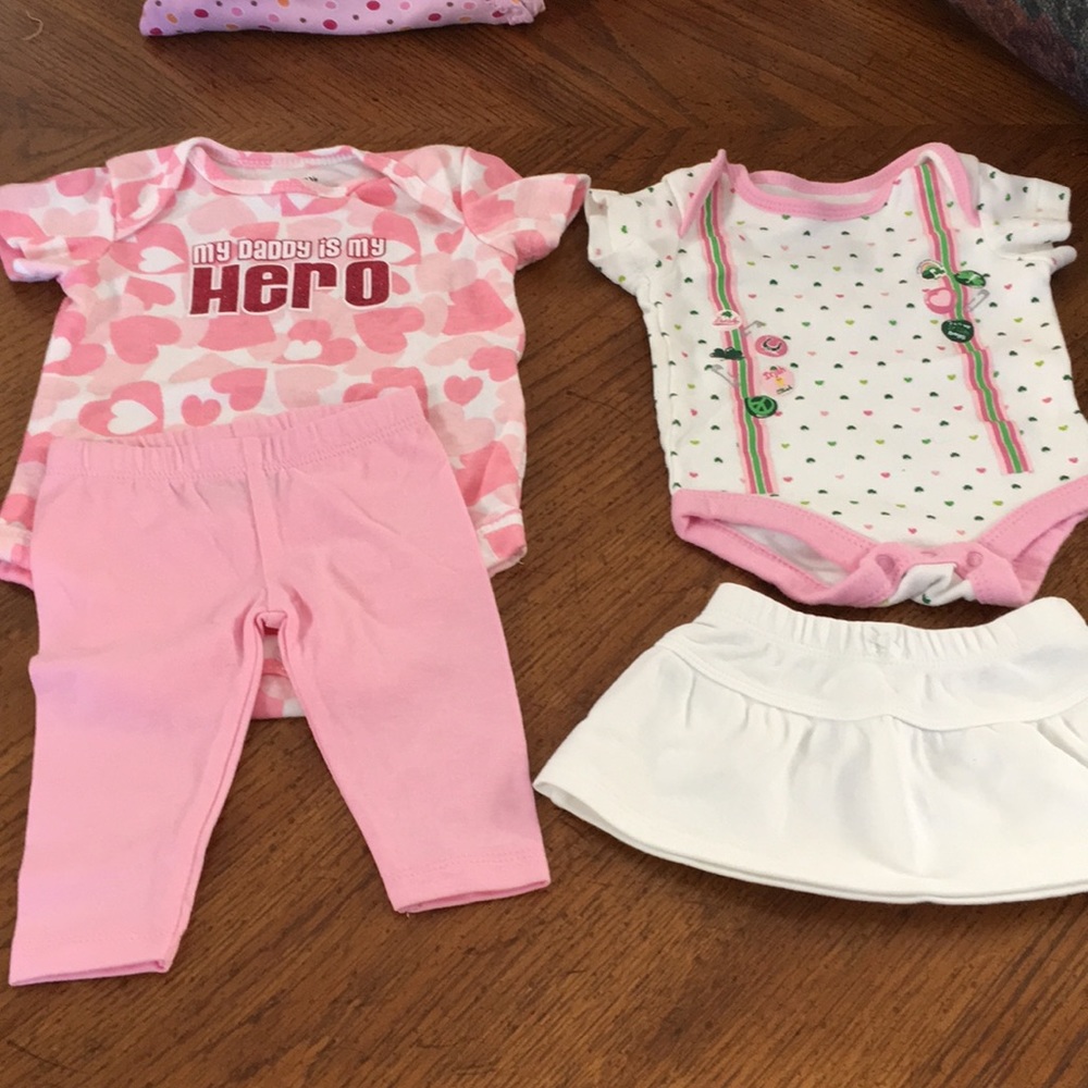 Bundle of two outfits NB & 0-3 months